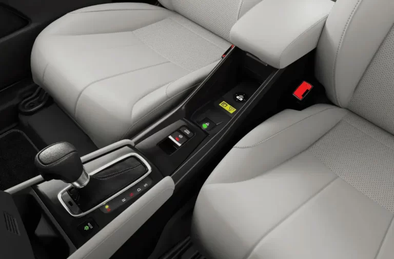 Feature_Interna_Console_Central_Touring_City_Sedan_2024 (1)_0